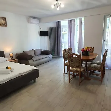 Bell Marina Beach & Spa Deluxe Family Studio Prima Linie La Mare Piscine Si Spa Centre Apartment Navodari