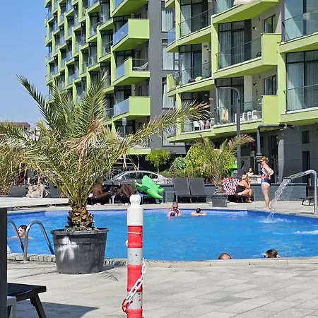 Bell Marina Beach & Spa Deluxe Family Studio Prima Linie La Mare Piscine Si Spa Centre Navodari