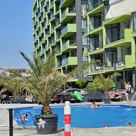 Apartment Bell Marina Beach & Spa Deluxe Family Studio Prima Linie La Mare Piscine Si Spa Centre