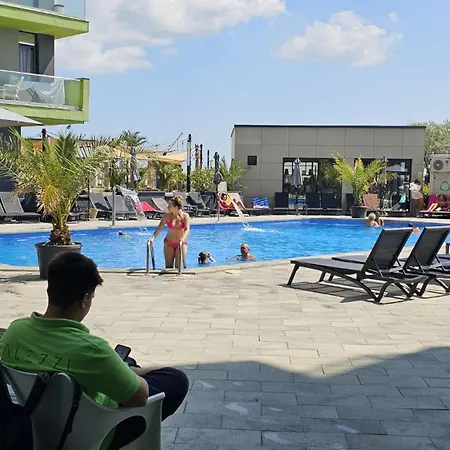 Bell Marina Beach & Spa Deluxe Family Studio Prima Linie La Mare Piscine Si Spa Centre Apartment