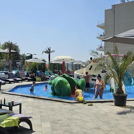 Bell Marina Beach & Spa Deluxe Family Studio Prima Linie La Mare Piscine Si Spa Centre Apartment