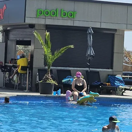 Apartment Bell Marina Beach & Spa Deluxe Family Studio Prima Linie La Mare Piscine Si Spa Centre